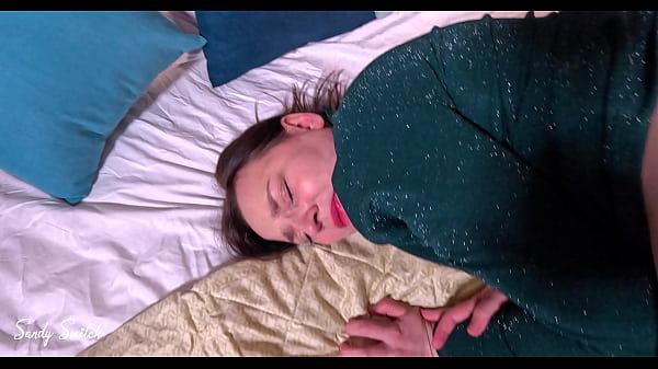 Play MP4 - Hot anal sex with step sister in torn pantyhose