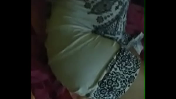 Desi wife showing big boobs to ex bf and squeezing them 