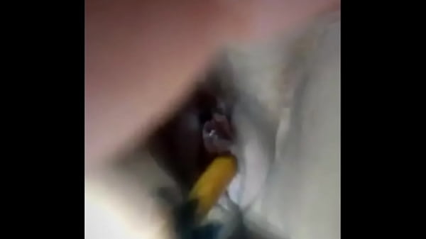 Esposa semasturbando querendo rola melhores comentáriosela chama no privado