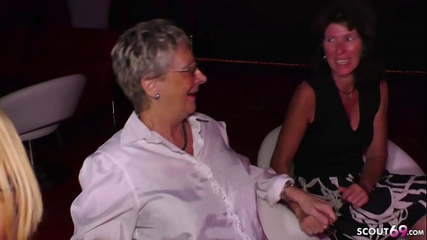 Play MP4 - DEUTSCHE OMA FICKT DEN STRIPPER AUF GEBURTSTAGS PARTY - GERMAN GRANNY