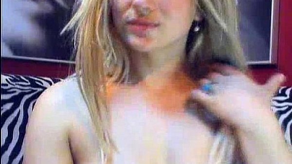 watch this sexy blonde sucking on a dildo(3).flv 