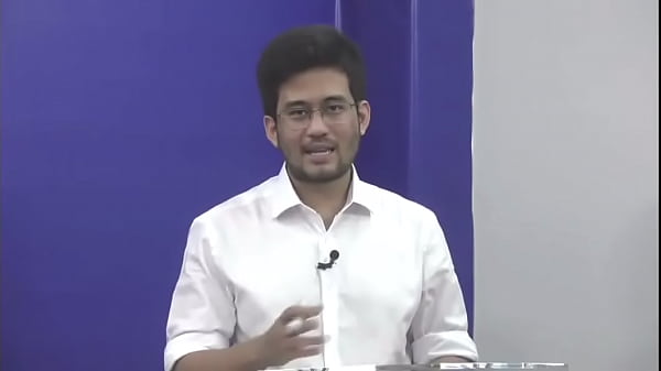 Kim comendo coppolla 