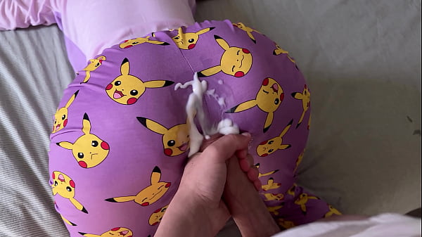 Play MP4 - Stepsis rubs her ass on stepbros cock and slipped it in&period;&period;&period;