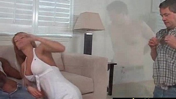 Nonton Hairy Hippy Chick Gets Dicking 10 thumbnail