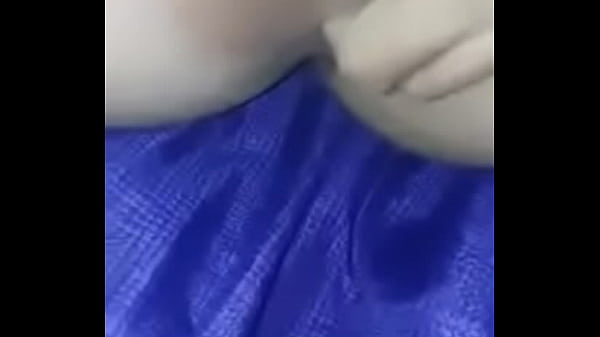 Play MP4 - Fingering my tight wet pussy and Playing with my clit &lpar;s&period;&colon; alexxrxse&rpar;