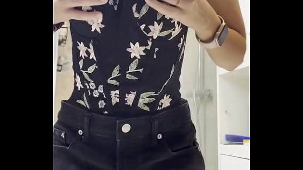 Love a top i dont have to wear a bra with hang on i wear all my tops with no bra on 