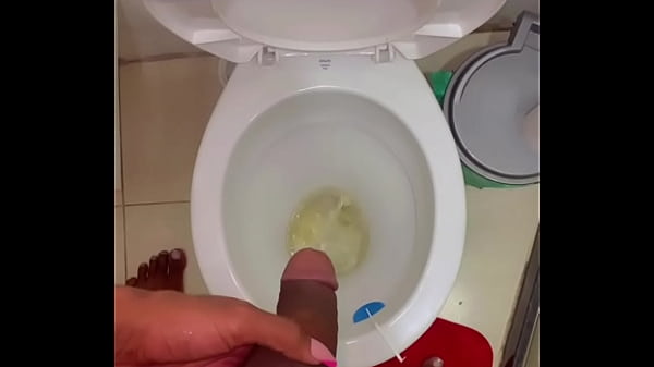 Katellyn delatuxe mijando ap&oacute;s dar aquela gozada 