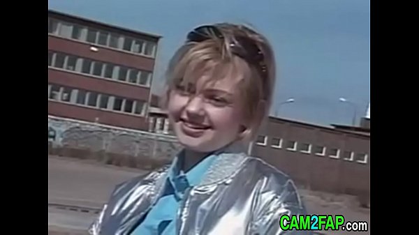 Nonton Hot Teen With Nice Tits Free Blonde Porn thumbnail