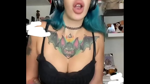 Caliente perra te pondra la verga dura 