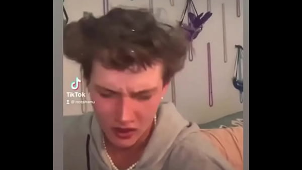 Holy fucking shit i found this show on netflix called bloodline