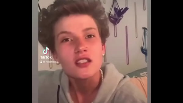 Holy fucking shit i found this show on netflix called bloodline