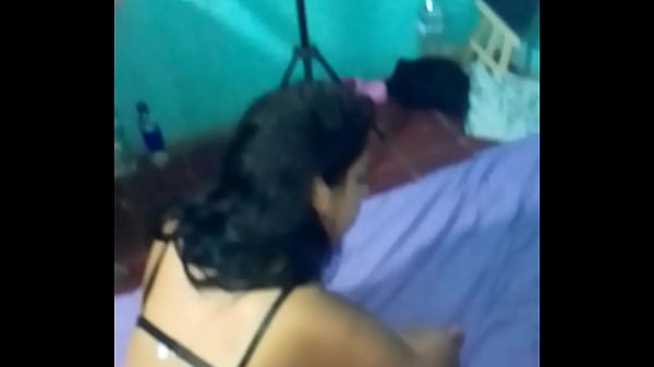 medi y fati me la maman y despues tengo sexo con su BFF 