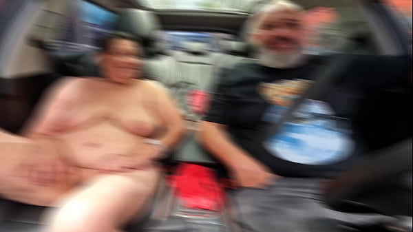 Play MP4 - Uma Bisav&oacute; na carona do Ted aos 71 anos ela pelada no carro conta sua vida - Dora Rodrigues