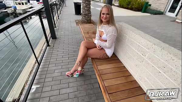 BJRAW Harley King gives_great head