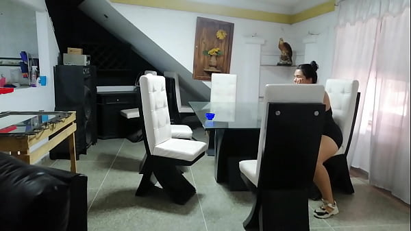 Play MP4 - 1 PARTE ATIENDO A MI MADRASTRA COMO UNA REINA