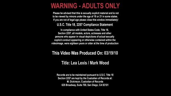 Nonton Steamy Gym Sex As Part Of The Try Outs thumbnail