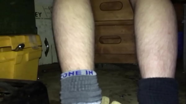 Stuffing glass dildo in my butt