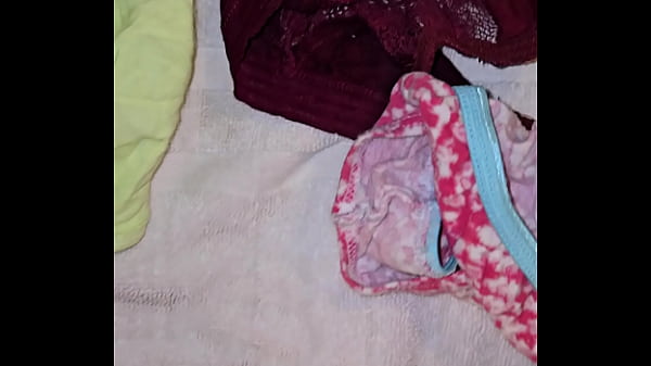 Step Niece Left Her Panties In The Guest Room thumbnail