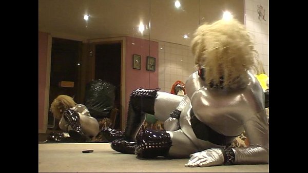 Play MP4 - Roxina2008GagMeFuckMe040508XXXL