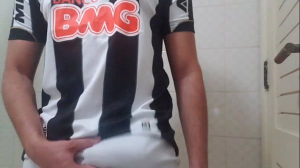 Play MP4 - Pau duro depois do treino