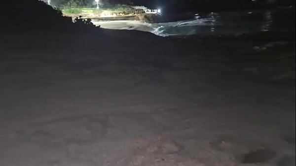 Nonton Na Pedra Do Arpoador Rj Encontrei Uma Loirinha Louca Pra Dar Pro 1o Que Aparecesse, N&atilde;o Deixou Por Camisinha thumbnail