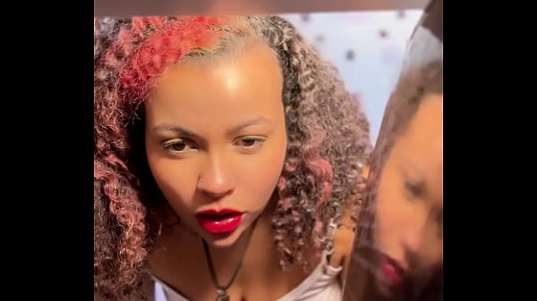 Nonton Giantess Bbw Ebony Fart And Vore Fantasy With Tiny Husband thumbnail