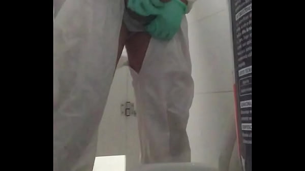 Play MP4 - Espiando al gasfiter