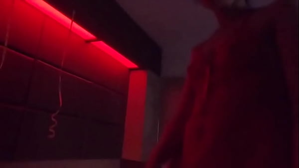 Mi verga en sus tetas 