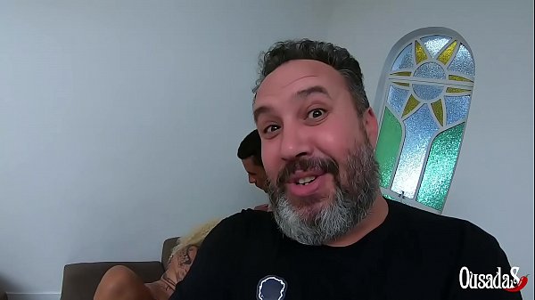 Play MP4 - Essa foi pura putaria a galera n&atilde;o perde tempo nos intervalos - Angel Takemura - Rob Carvalho - Binho Ted