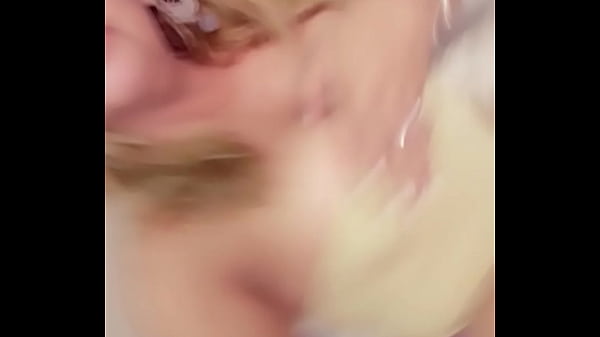 Play MP4 - Esperando x ty sola en casa 0939053740 WhatsApp