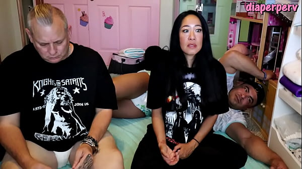 Answering sexy diaper fetish questions part 2