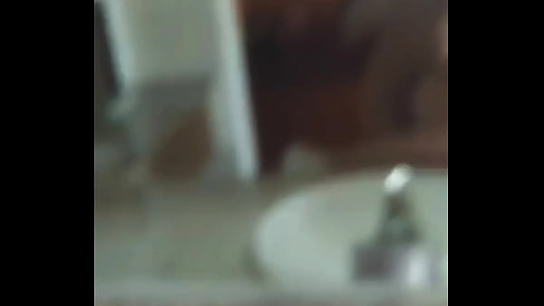 Play MP4 - te gusta que me mueva asi&quest;