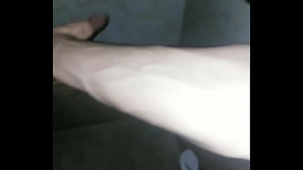 Si así_ tengo el brazo, imagí_nate como tengo la verga
