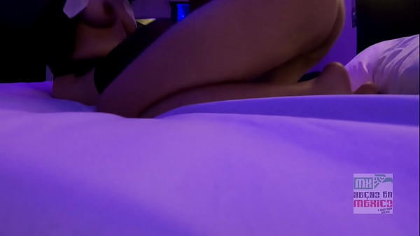 Nonton La Secretaria Cuckold Follando Frente A Su Marido 3 thumbnail