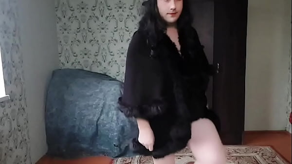 Crossdresser In Public Masturbating Hot Skirt And Nylon Slim Fit Twink Transvestite Outdoor Cumming thumbnail