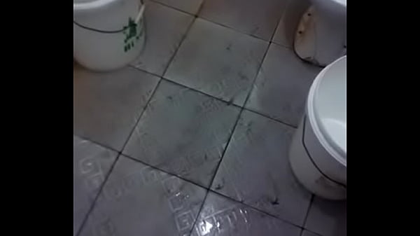 Play MP4 - Esther&comma; preedy presh on Facebook is horny