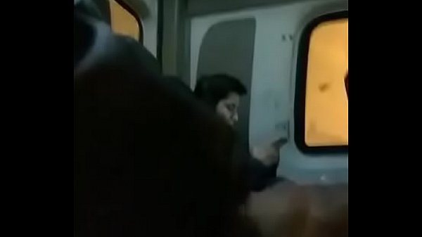 Exhibicionista en el B&uacute;s 