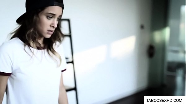 Lesbian step_sister try to suck cock - crazy_family porn