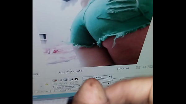 Gozando para uma Puta 