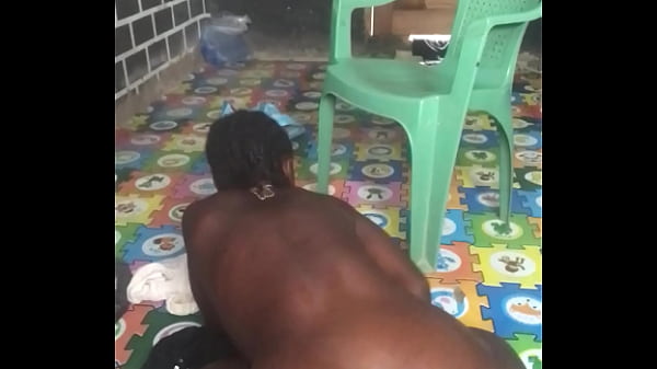 Play MP4 - Crazybitch twerking naked then enjoyed fucking her big dildo in both ass and pussyb