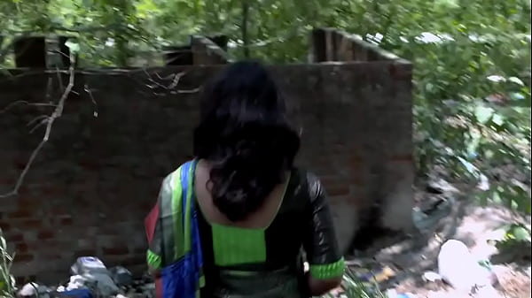 SERIAL ACTRESS VARADA HOTTEST ASS SHOW 