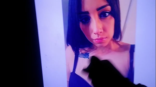 Instagram girl cum tribute
