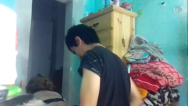 Play MP4 - Aritz coge con medi iy fati no se ve nada xd