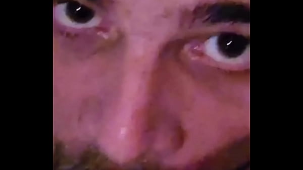 Delicia tomar mij&atilde;o de macho pirocudo#piss #pissing 