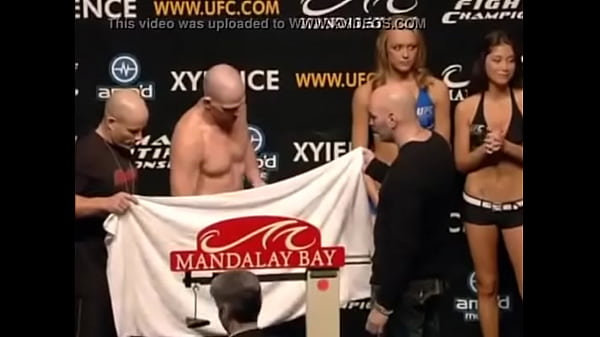 Ринггерл палит на член