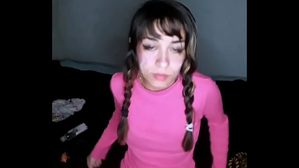 Play MP4 - Bonneyuwu - 10&colon;53 Leia Star Wars se masturba con el dildo de papa vader