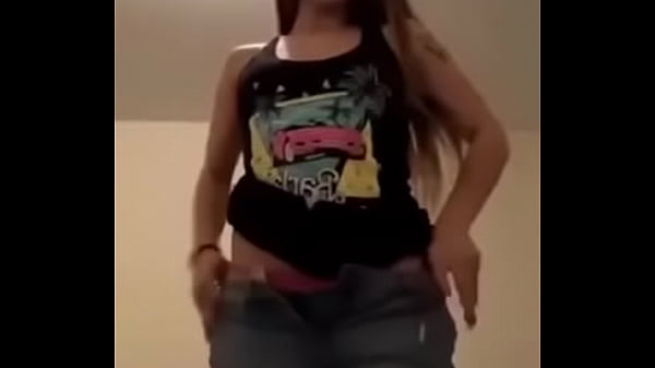 Nonton Snow Bunny Twerking (me) thumbnail