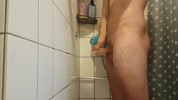 Play MP4 - Jerk off with a lot of soap in the shower