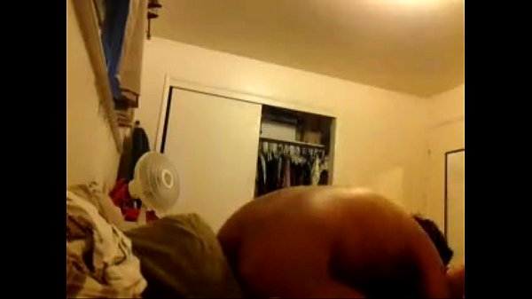 Play MP4 - Another night where she's rocking the mic&lpar;2012&rpar;