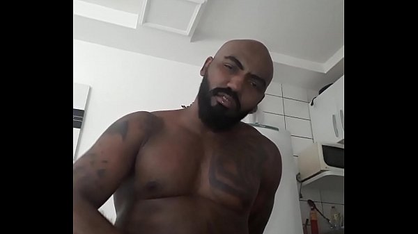 Play MP4 - Cafucu negao punhetando RJ